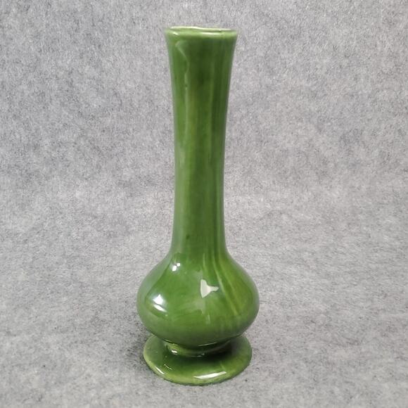 Haeger Avocado Green Bud Vase 8-1/4 Inch Glossy Teleflora MCM Pottery - Picture 8 of 8